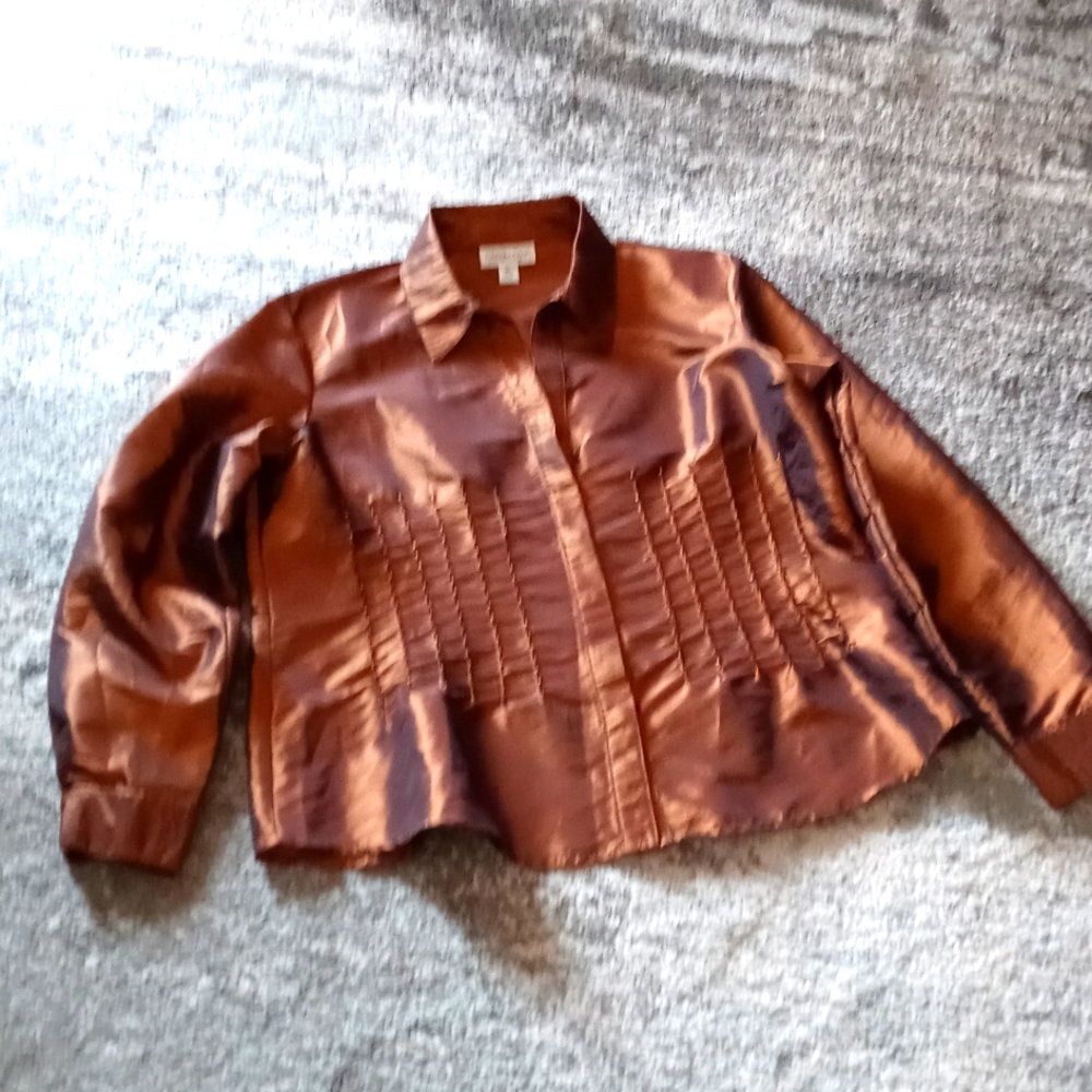 A bronze blouse.